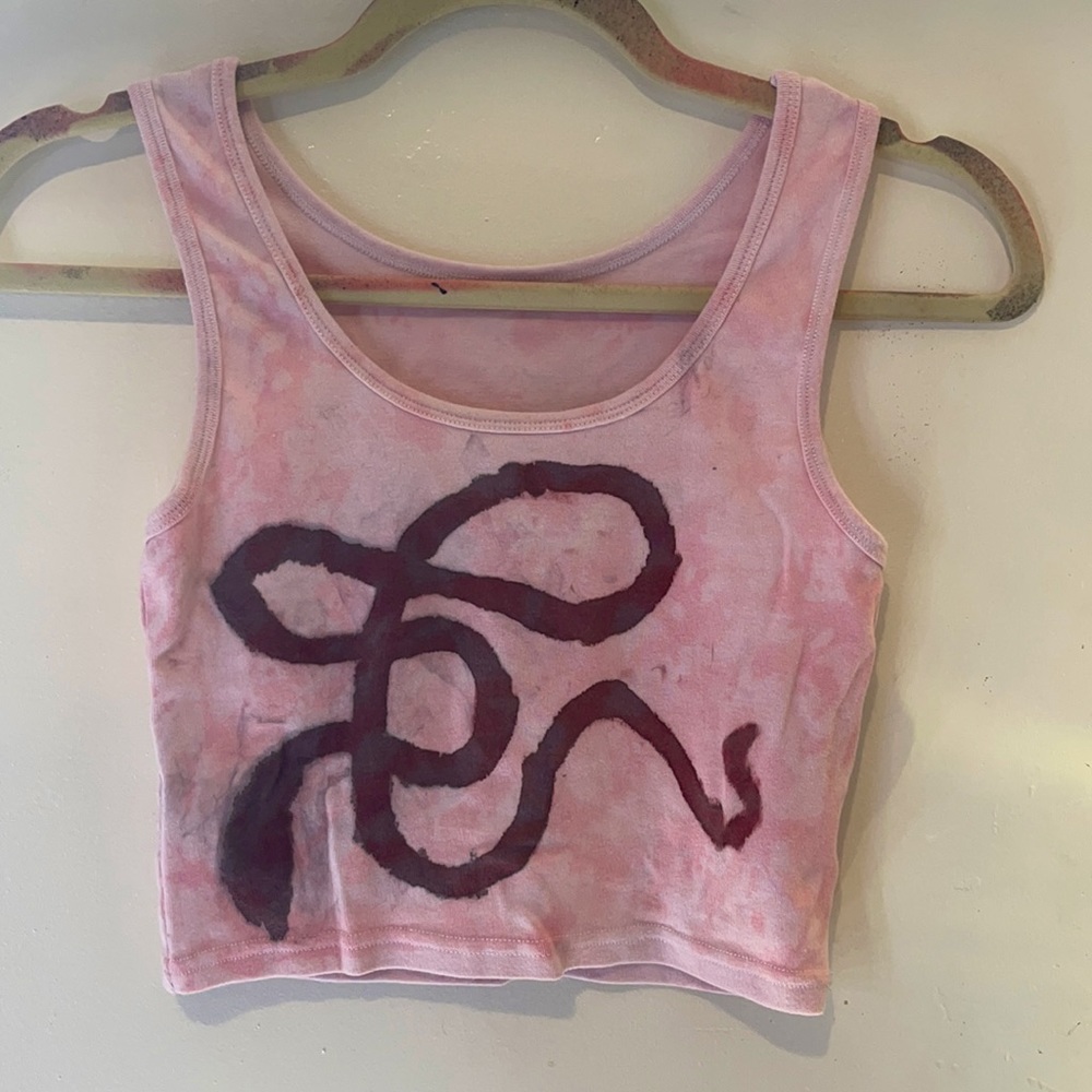 Grunge pink tie-dye snake Cropped Cami